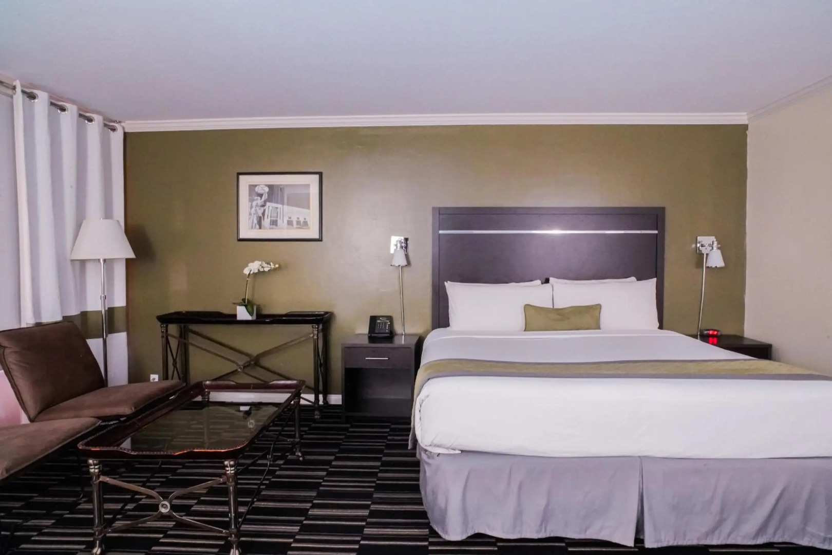 Uptown Oasis San Jose Airport