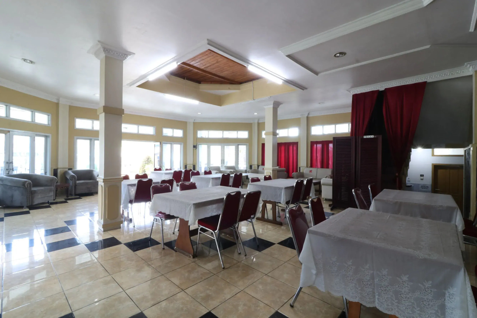 Kampung Pa'go Resort Hotel