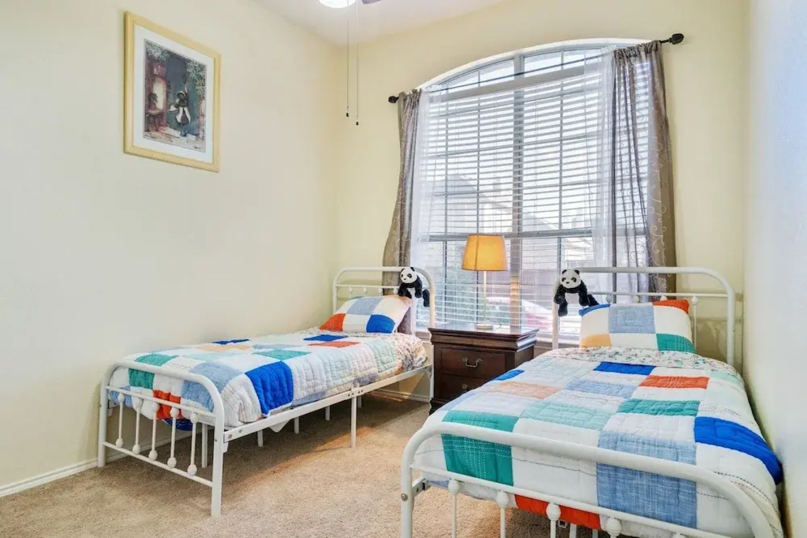 Centrally Located 3-bedroom and 2-bath The Colony Home With Great North Dallas Access 3 Home by Redawning