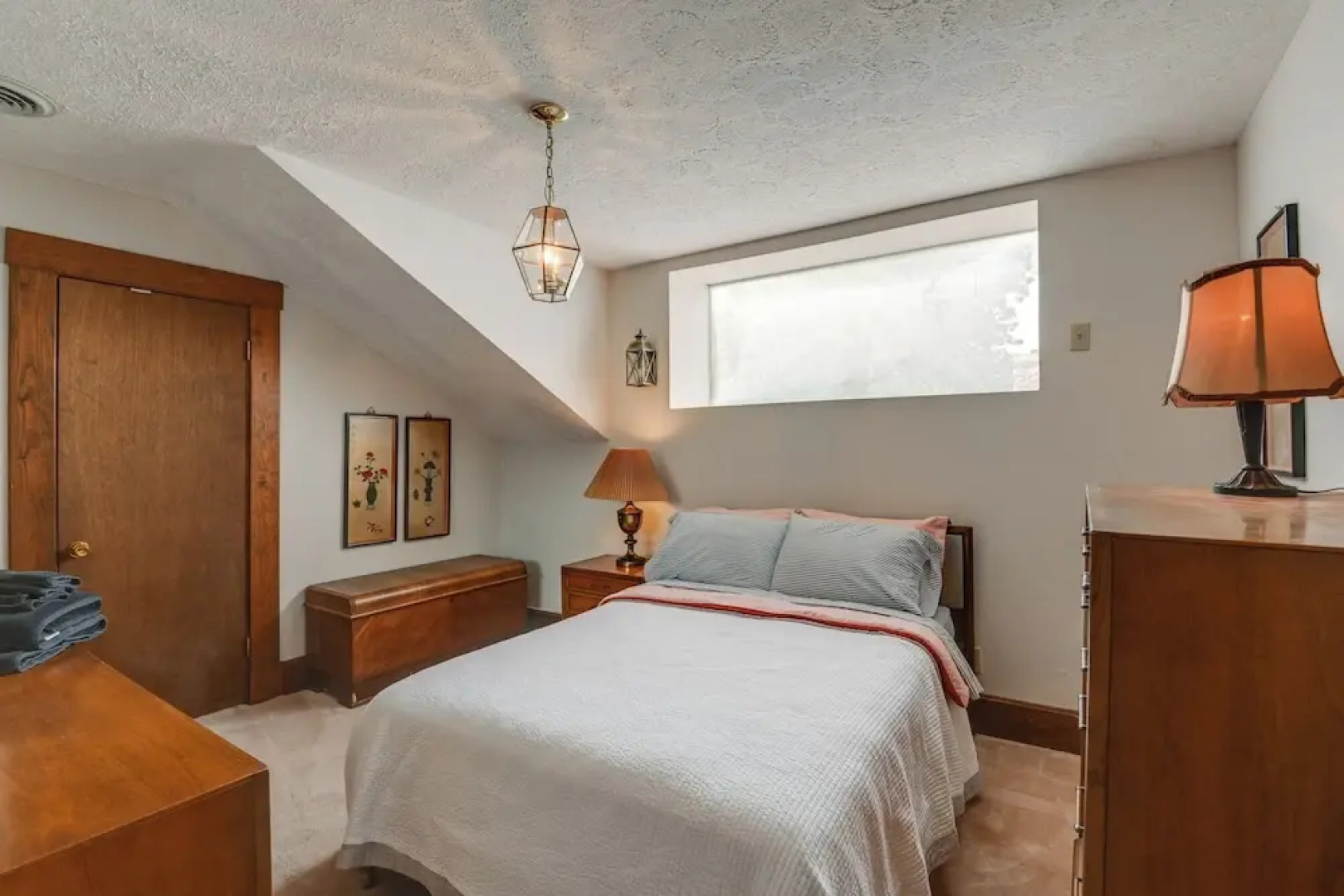 Walk to Lawrenceburg Square: Home for Large Groups