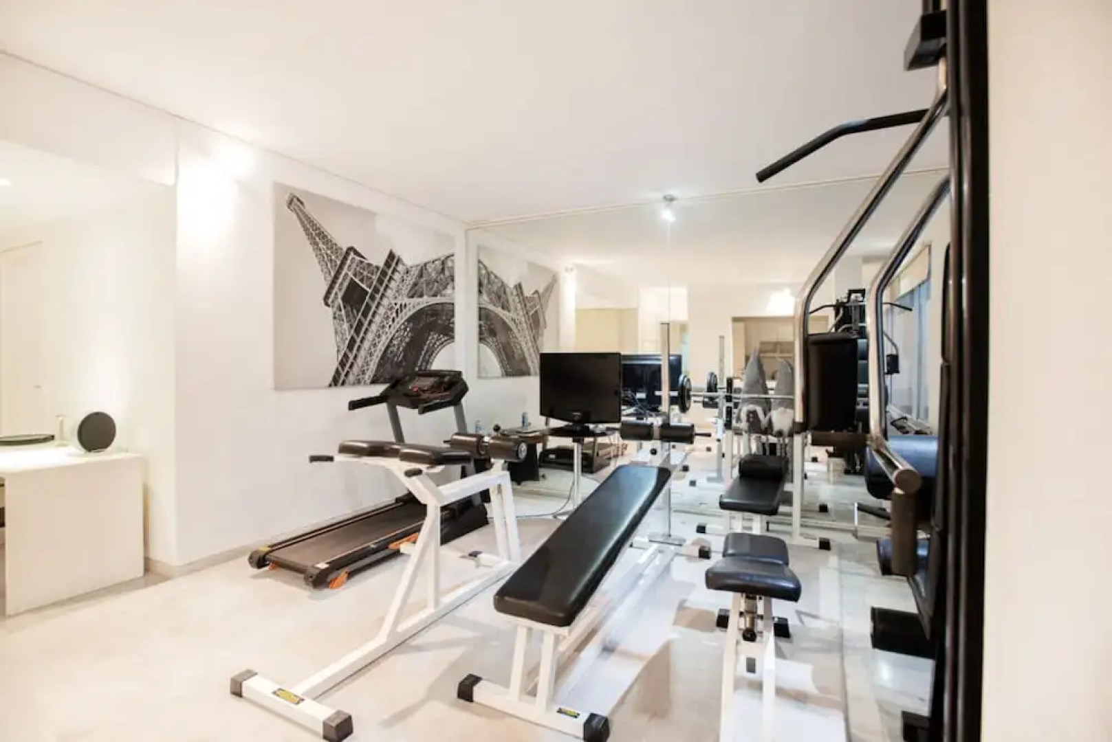 Perfect Athenian Villa