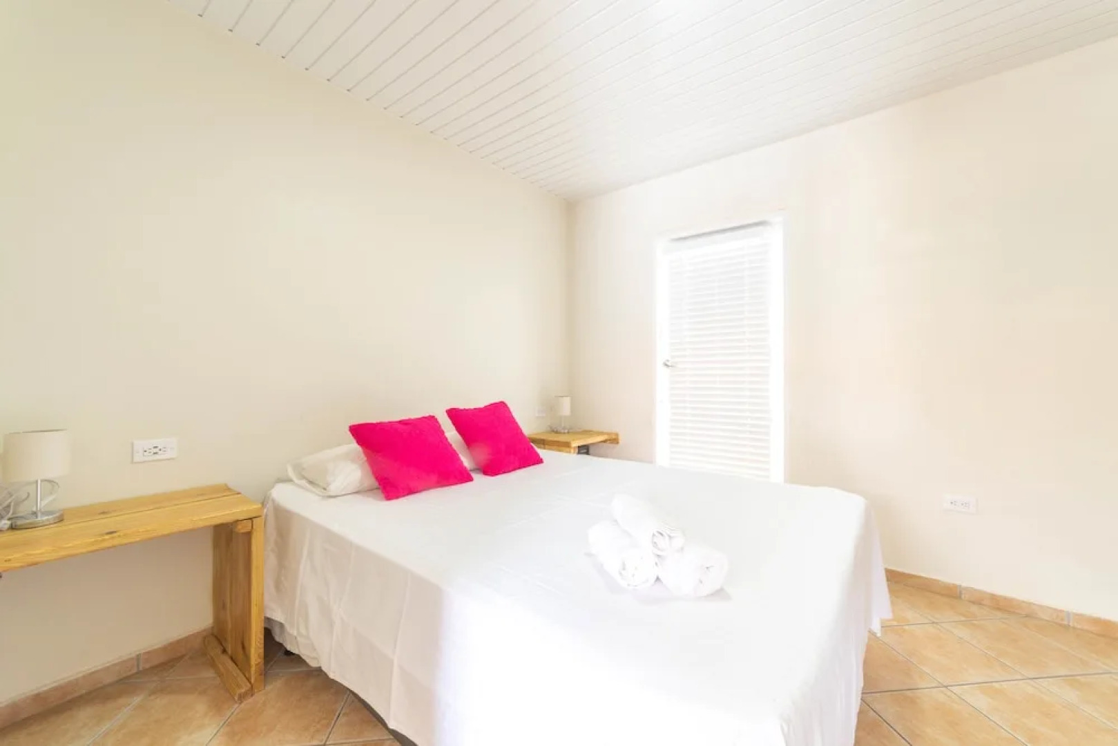 Palazzio Apartments & Studios