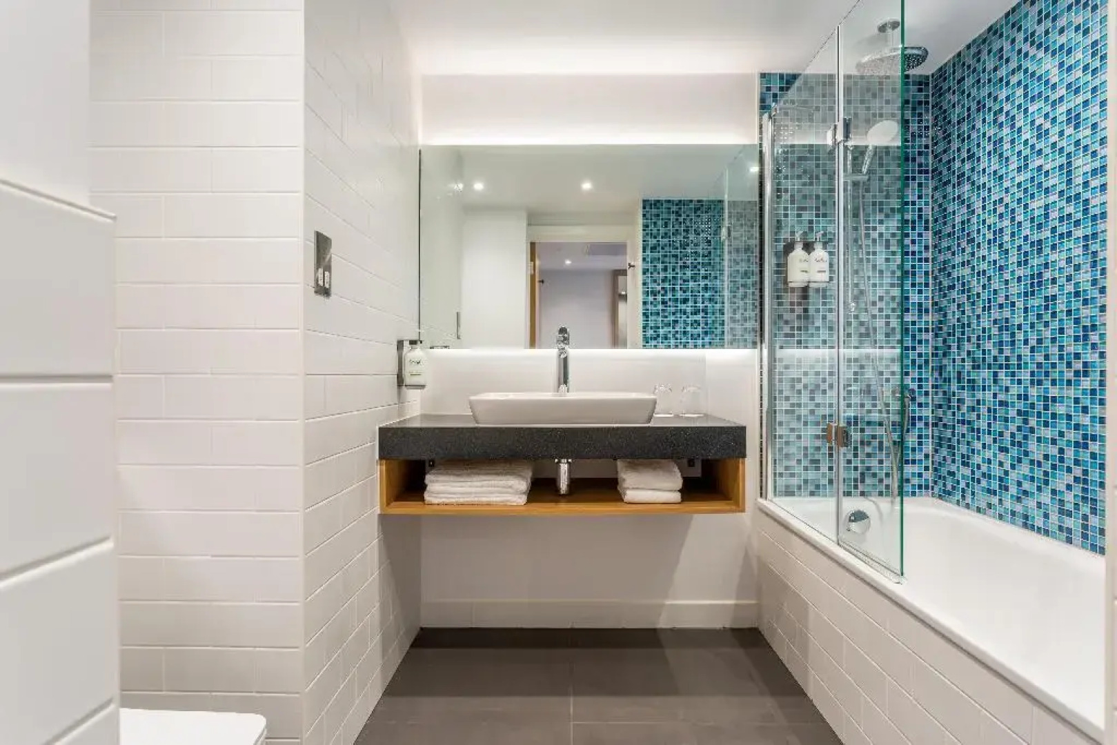 Holiday Inn Dublin Airport