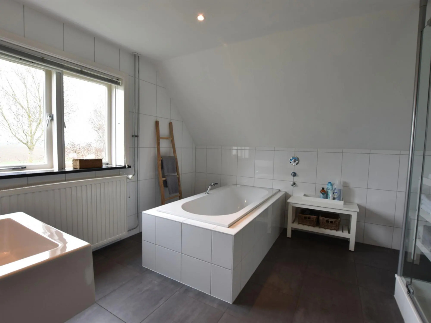 Spacious Farmhouse in IJzendijke with Garden