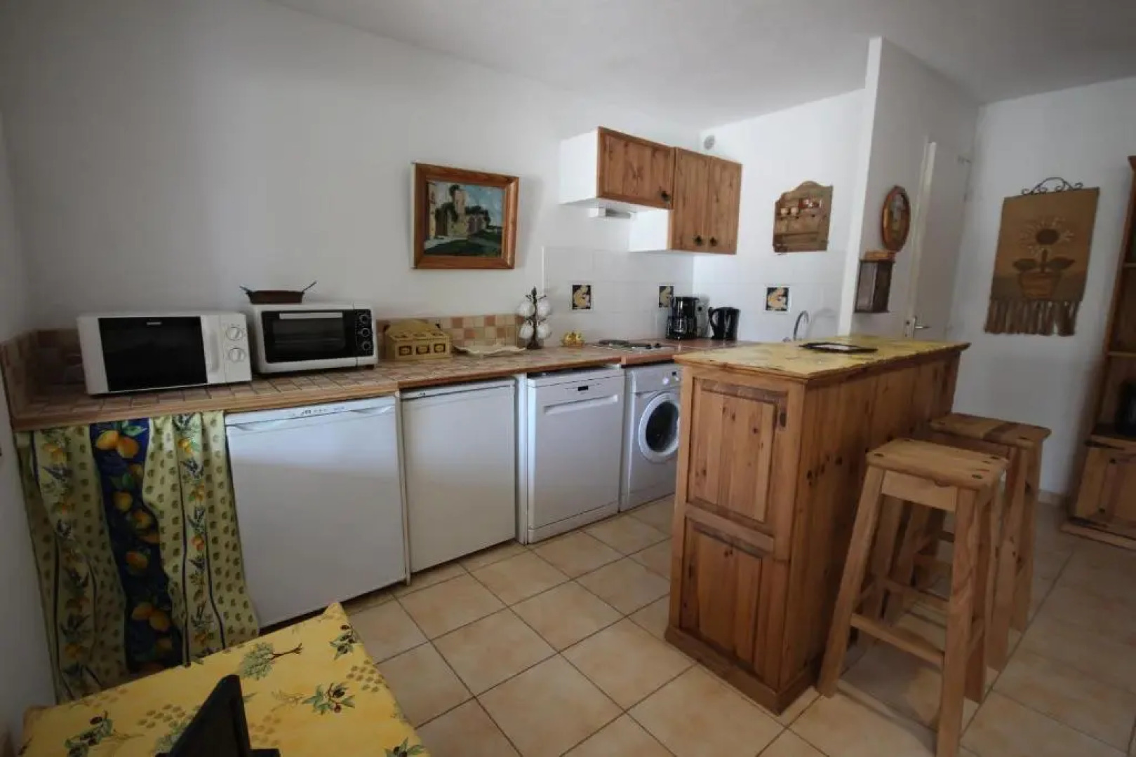 Belle villa 2 chambres, vue réserve, résidence avec piscine commune à 800m de la mer PORTIRAGNES plage LRCS114