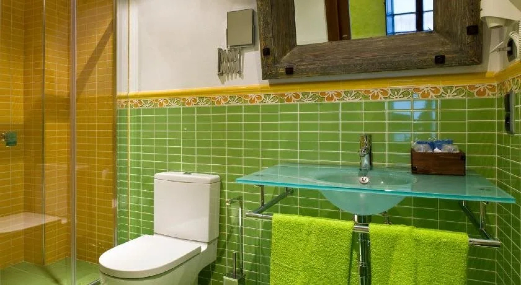 Hostal Raices