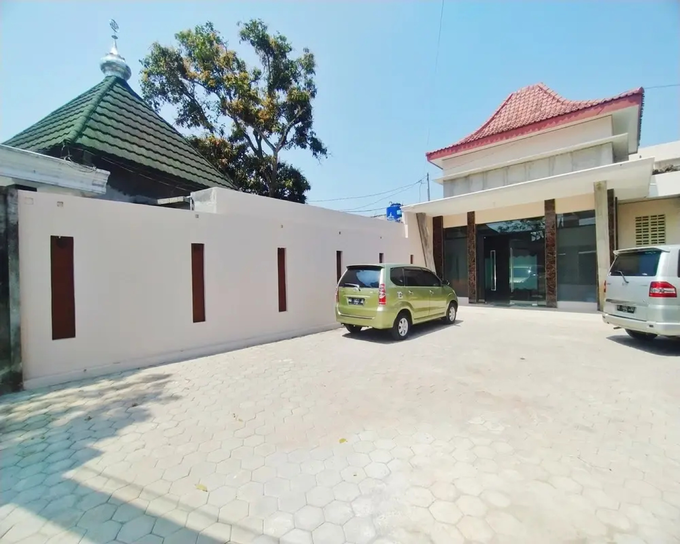 RedDoorz Syariah near Alun Alun Temanggung