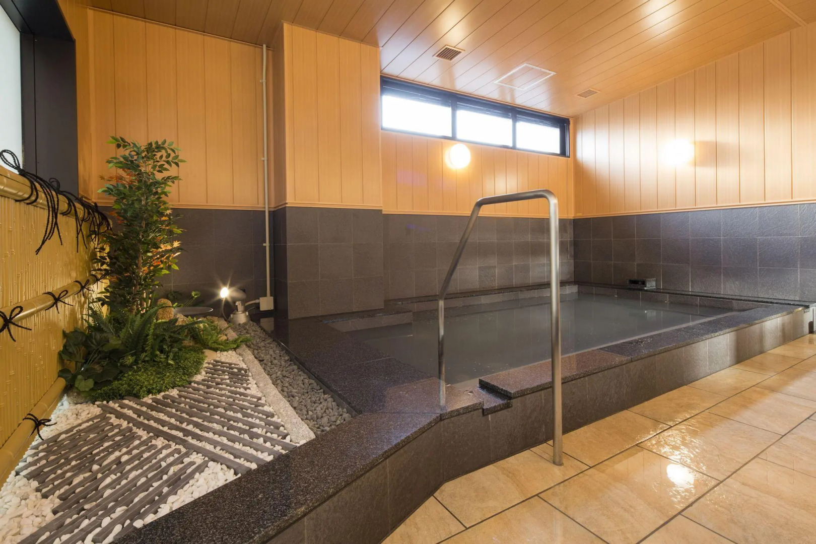 Sanco Inn Iseshi Ekimae