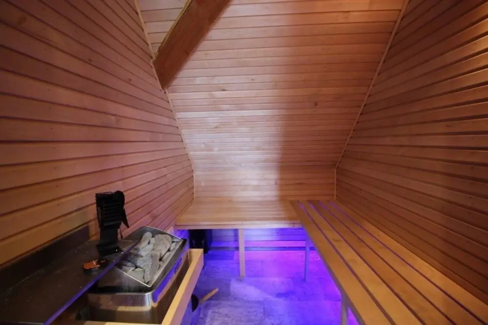 Charming Farmhouse, Natural Swimming Pool