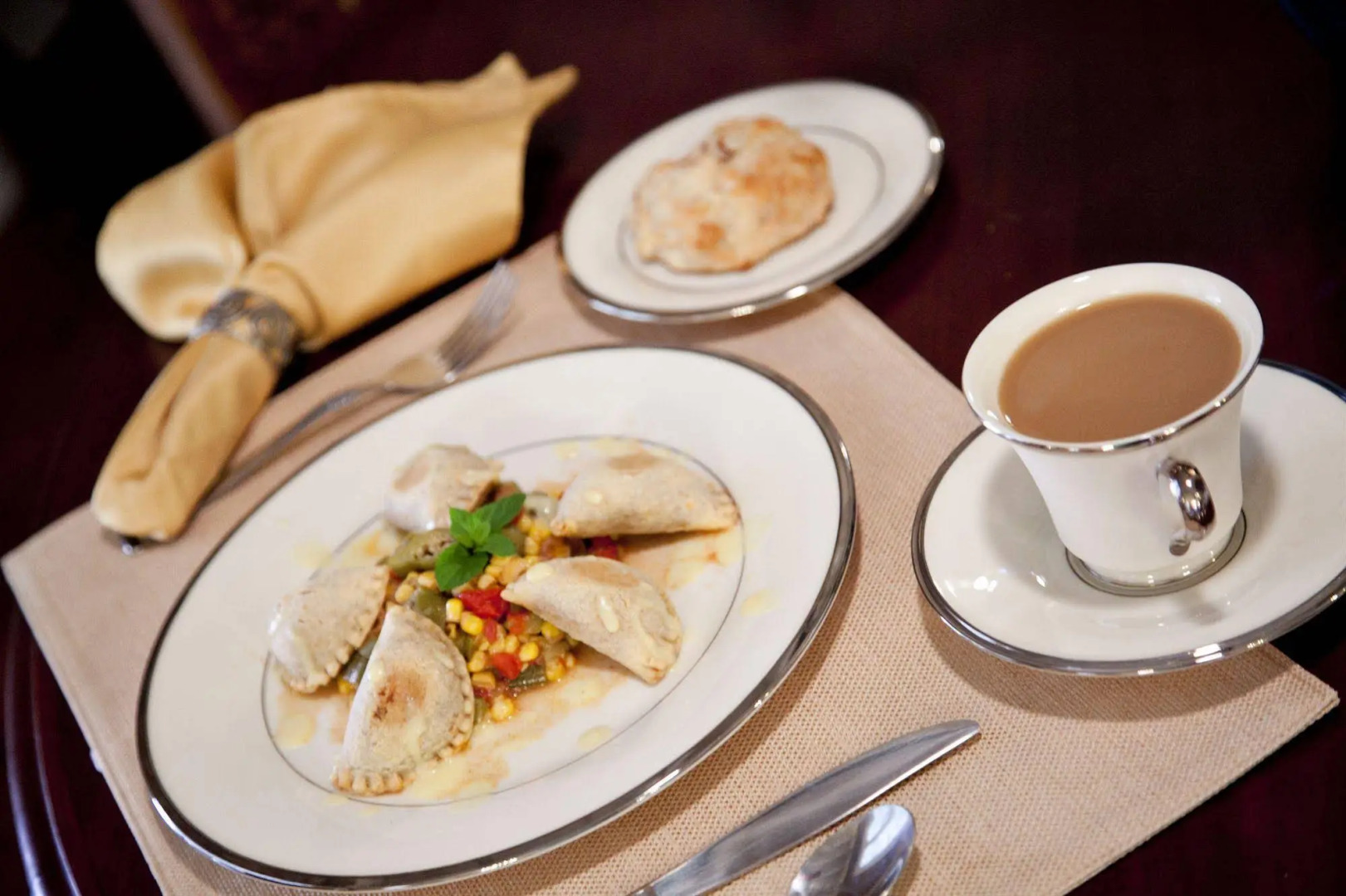 New Orleans Jazz Quarters - The French Quarters Unique Creole Hotel