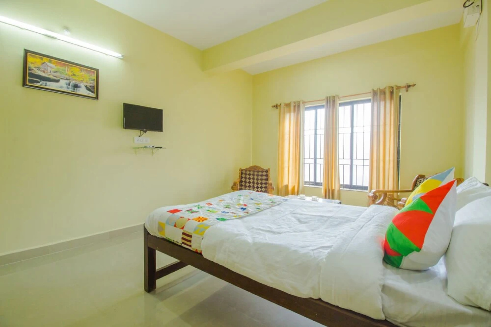 OYO 22002 Home Spacious Studio Uddo Beach