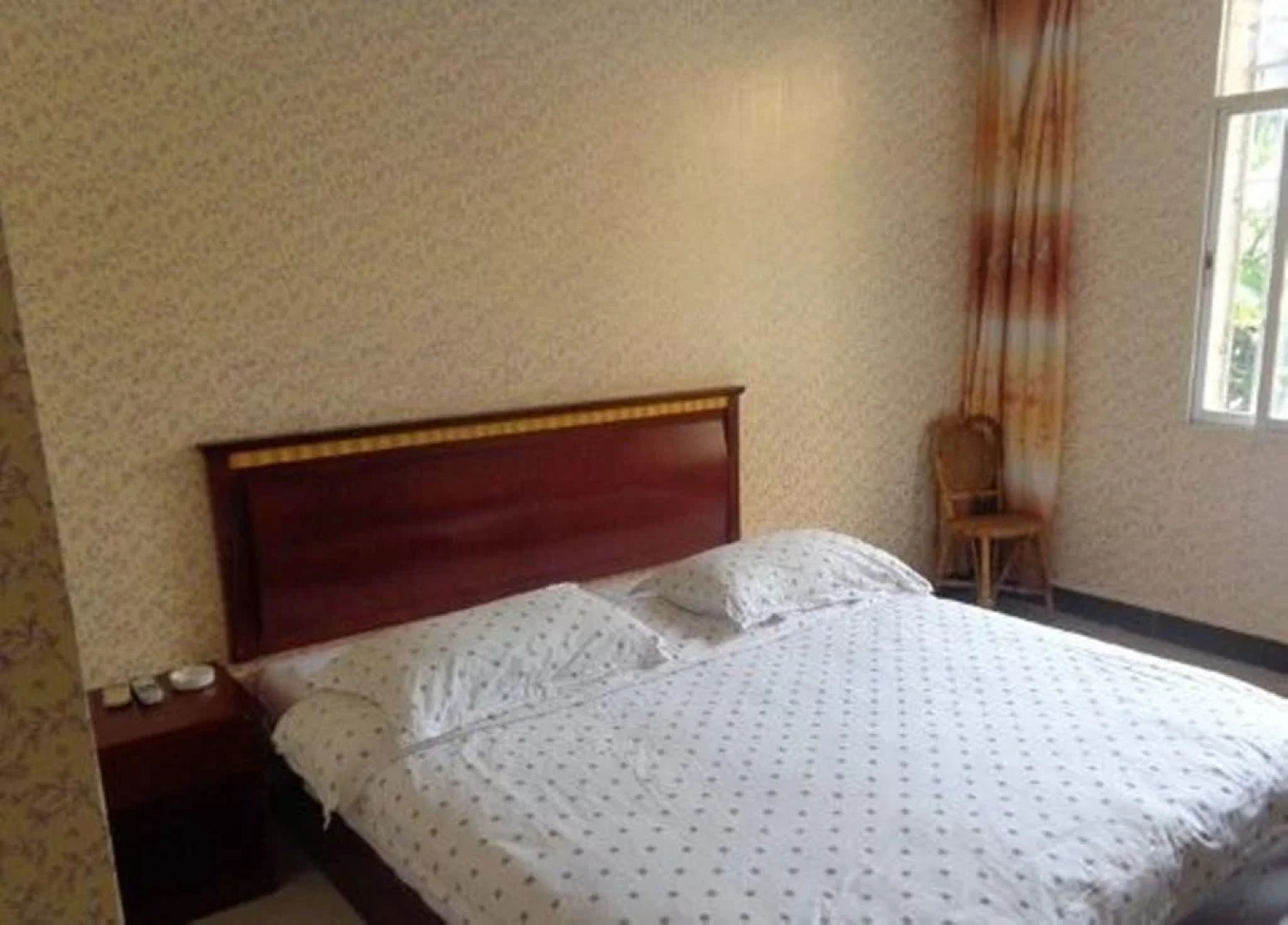 Jinghong Xiaomanting Inn