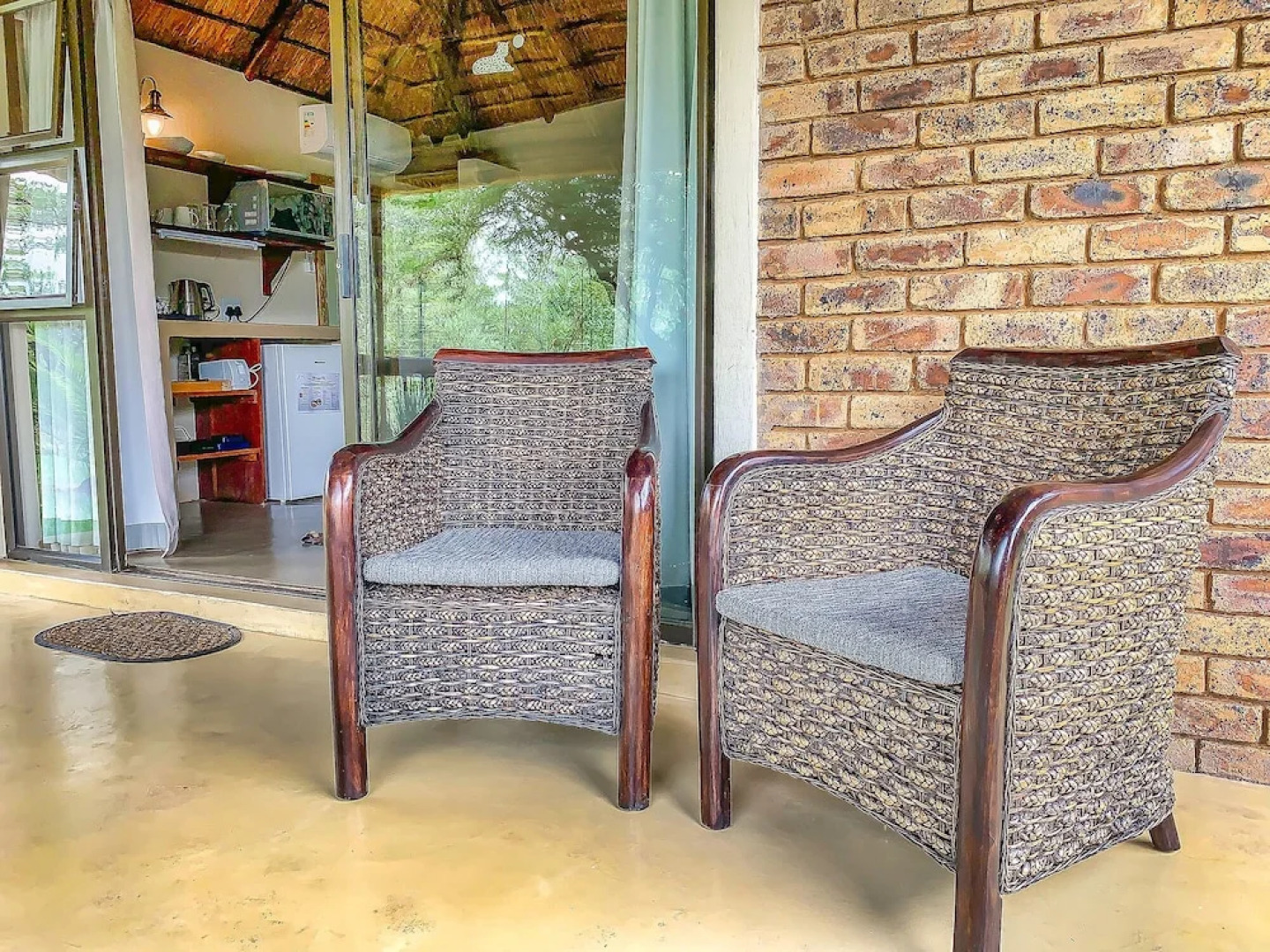 Tshikwalo Game Lodge