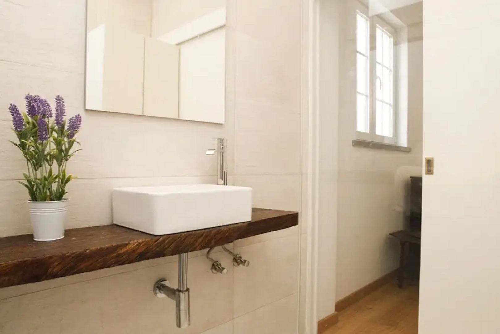 Cushy Apartment with garden in Estoril