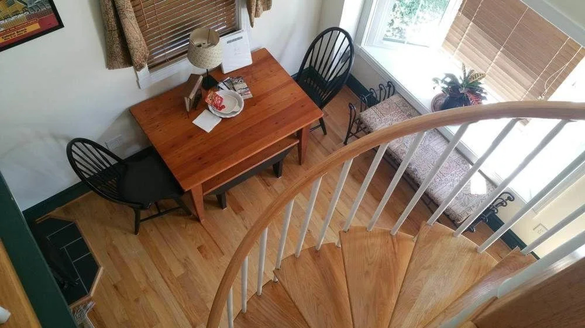 Colonial Beach Plaza Bed & Breakfast