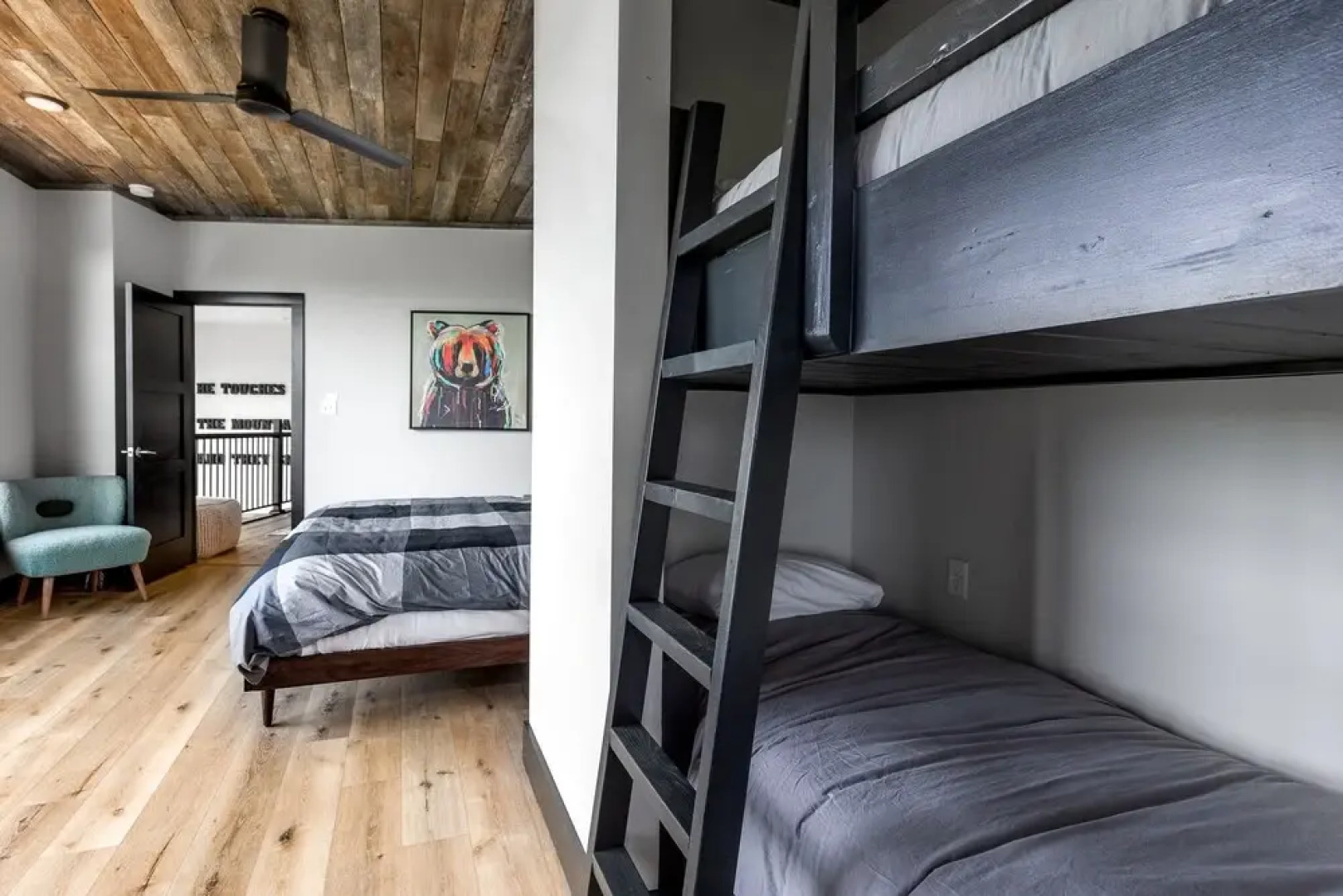 Manna Mountain Lodge