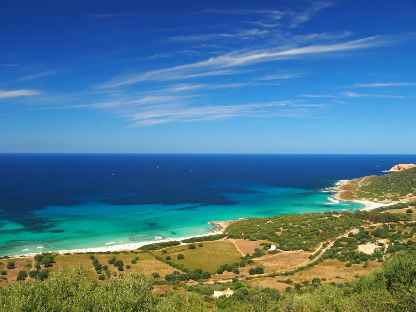 Pleasing Villa. near the Sea beach, Moriani-Plage, 5 bedrooms. 12 persons