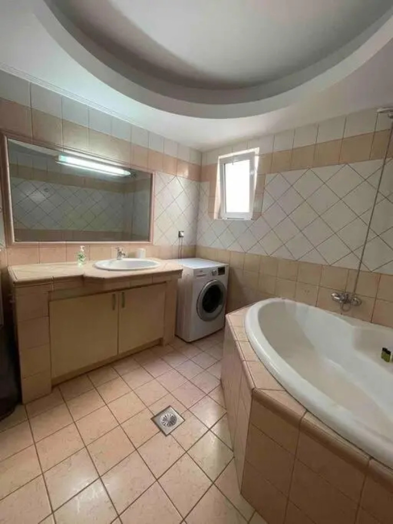 Spacious Apartment Nearby the Sea - 3 Bedrooms