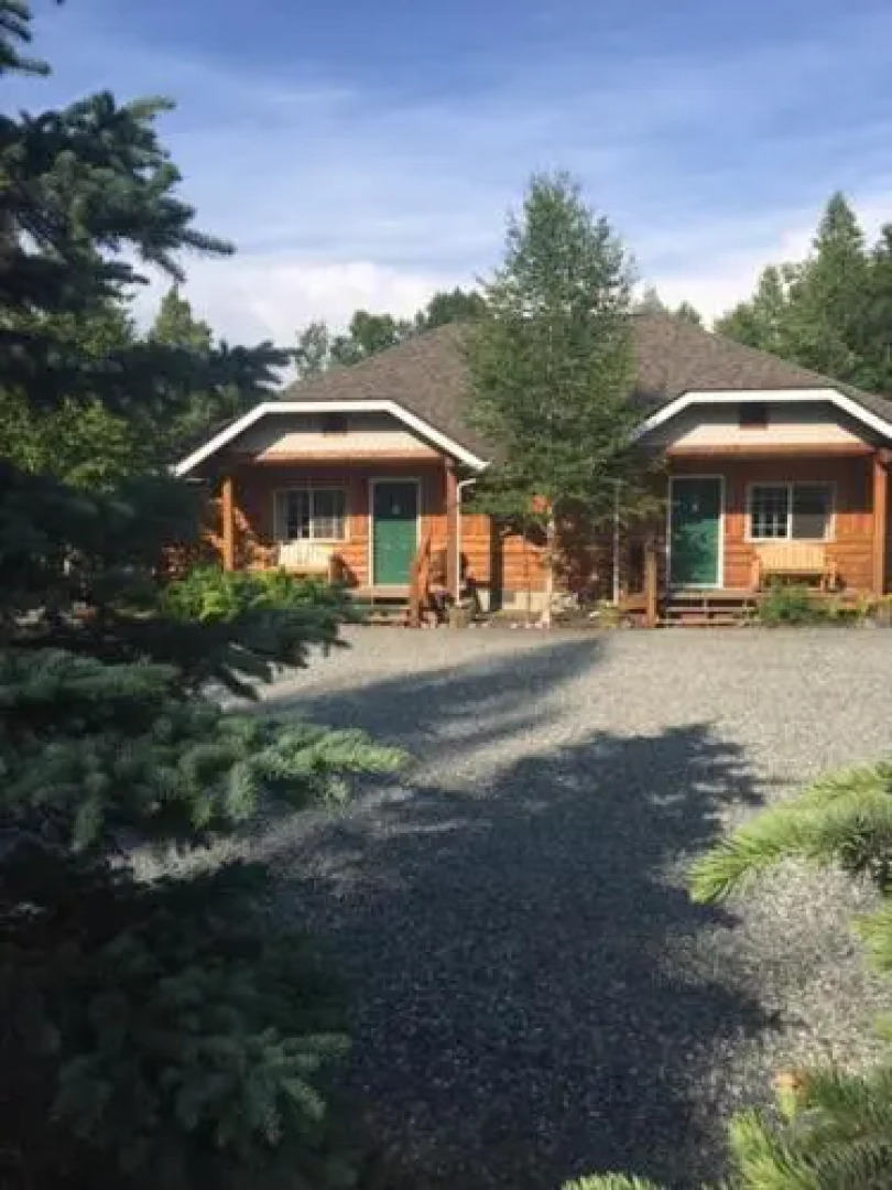 Denali Fireside Cabins & Suites