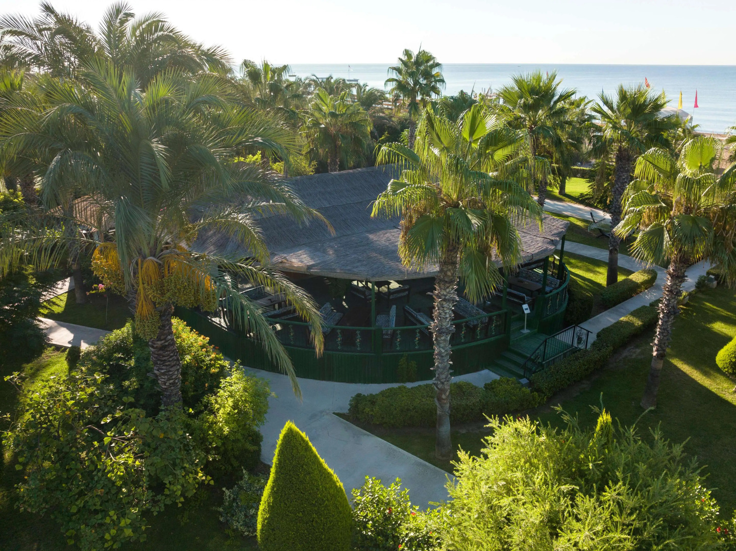 Sherwood Exclusive Lara