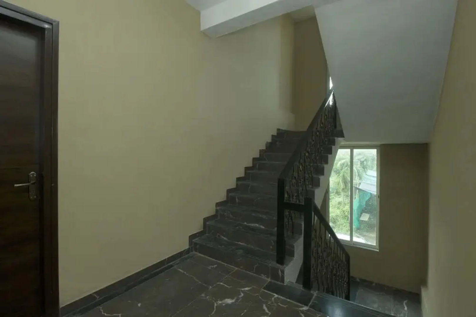 Blue Roof Sea Side By OYO Rooms