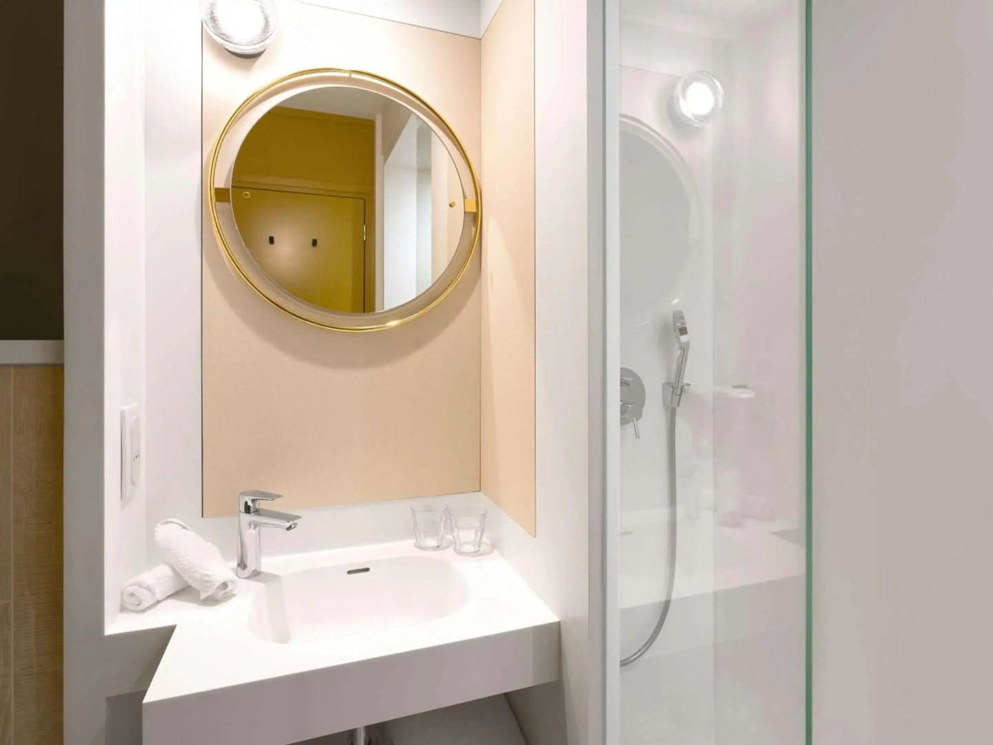 Hotel Maison Louise Lille Centre - Handwritten Collection