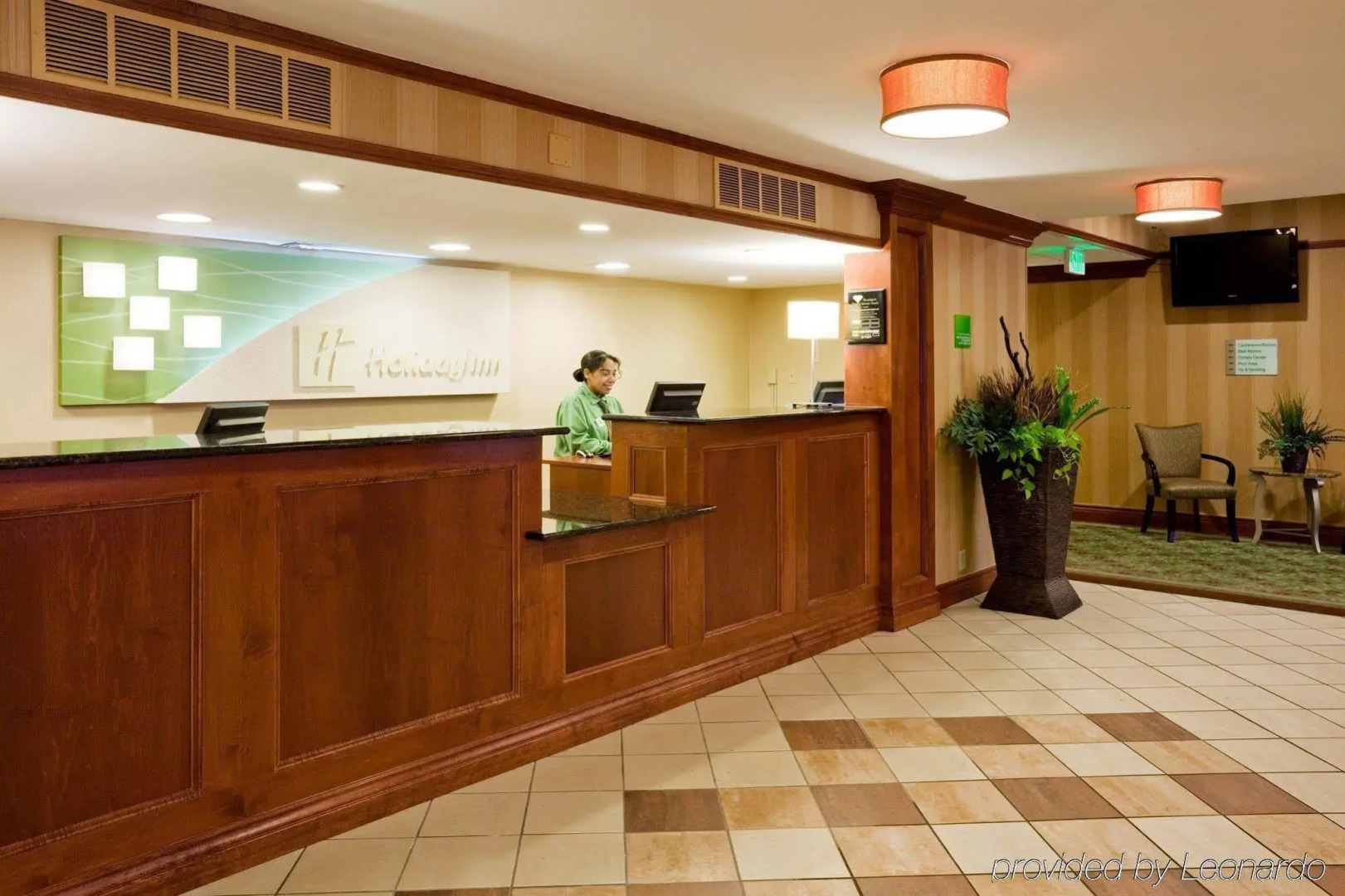 Holiday Inn Bloomington Airport South Mall Area by IHG