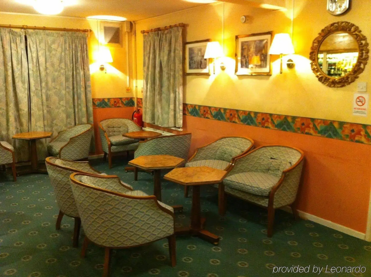 The Gatwick White House Hotel