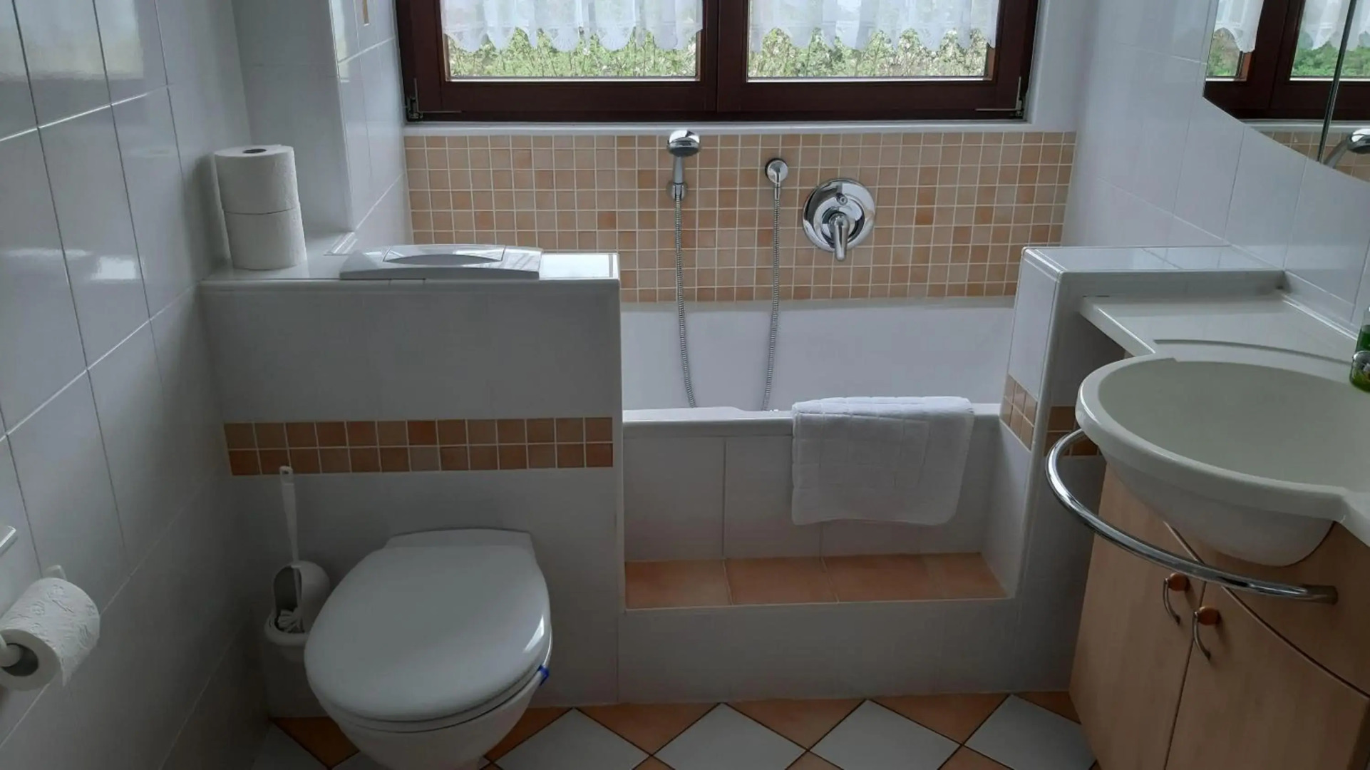 Ferienwohnung-Zweiburgenblick