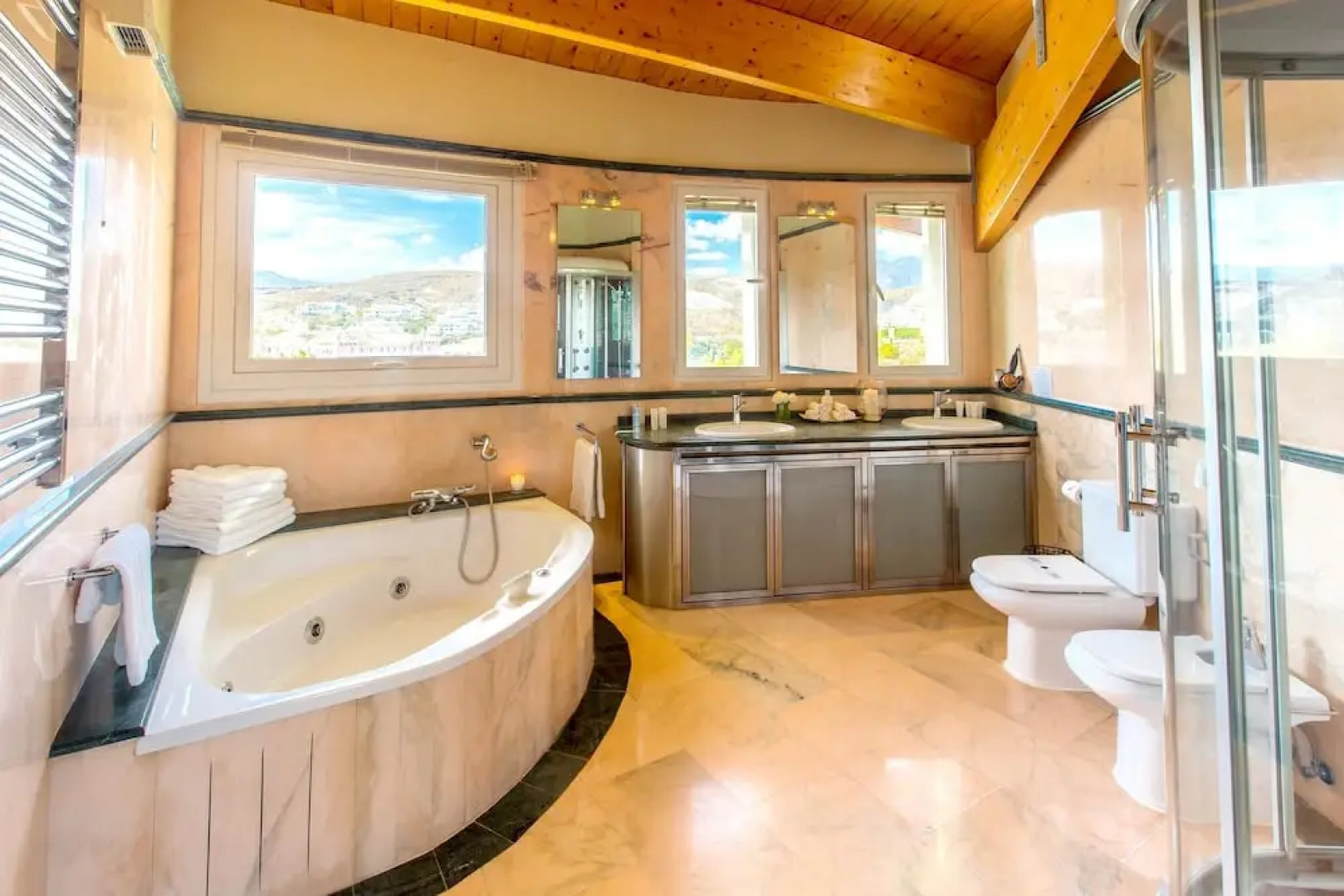 Villa With 8 Bedrooms in Benahavís, With Private Pool, Enclosed Garden