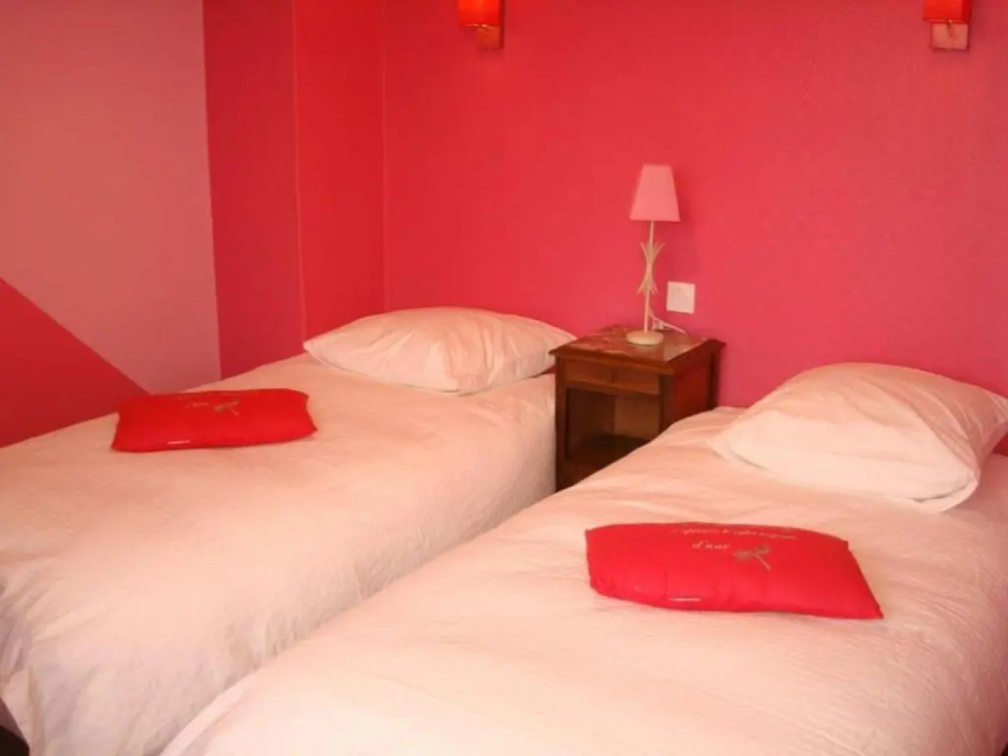 Gîte Dhuizon, 4 pièces, 6 personnes - FR-1-491-204