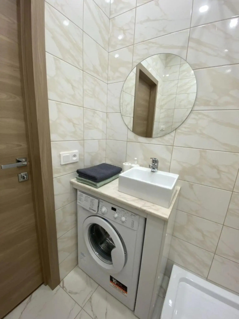 Желтый Нарцисс на улице Уральская