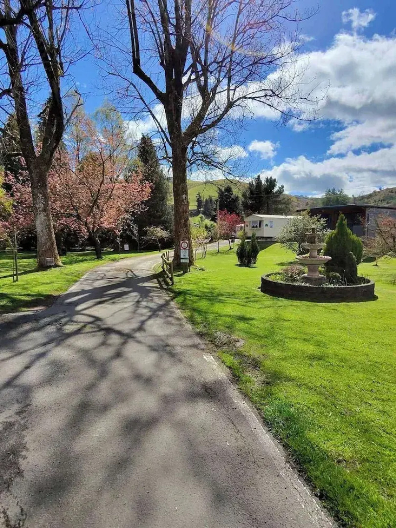 Glan yr Afon Un - Relax, Recuperate, Enjoy