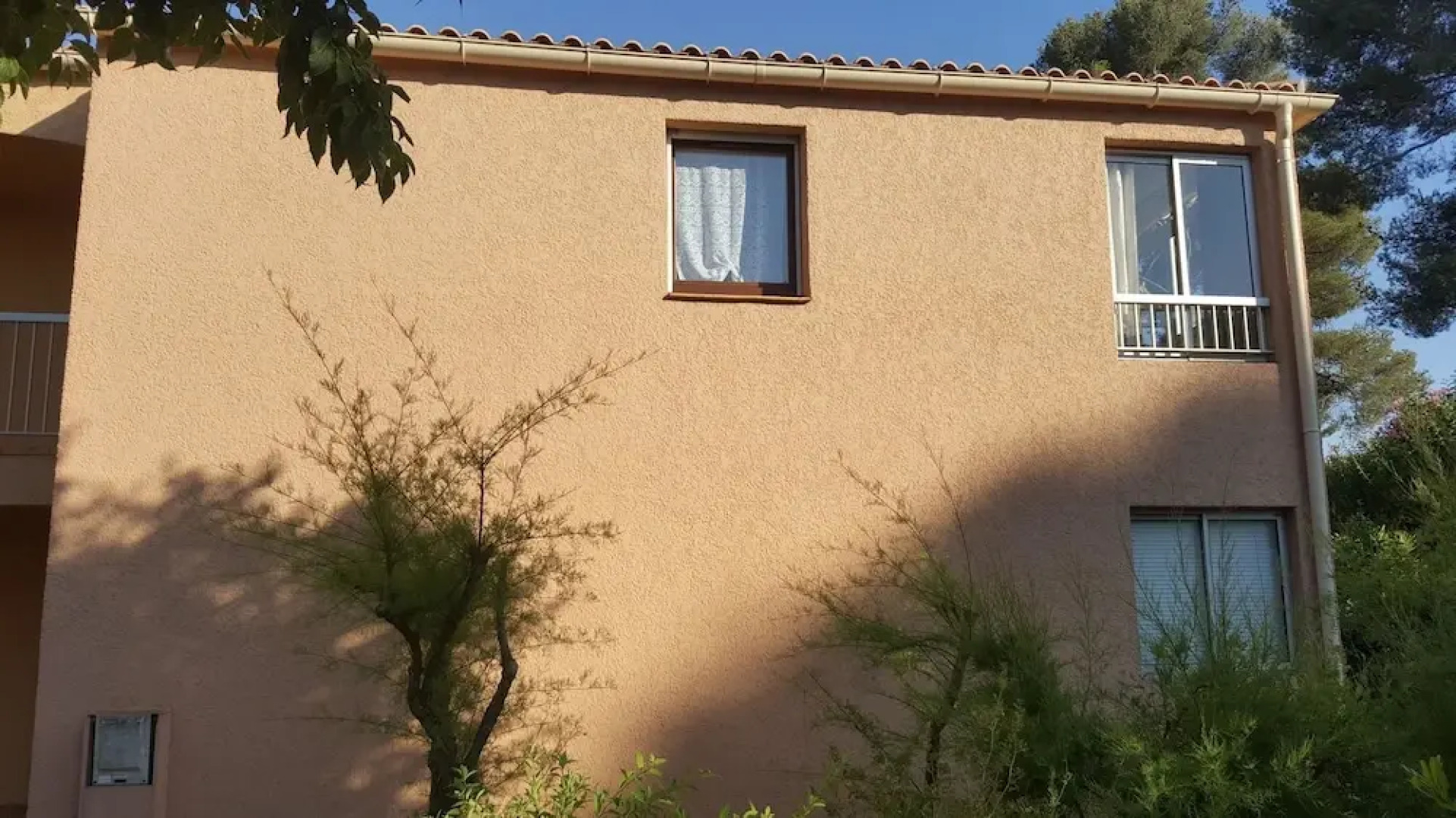 Studio in Sanary-sur-mer, With Wonderful Mountain View - 1 km From the Beach