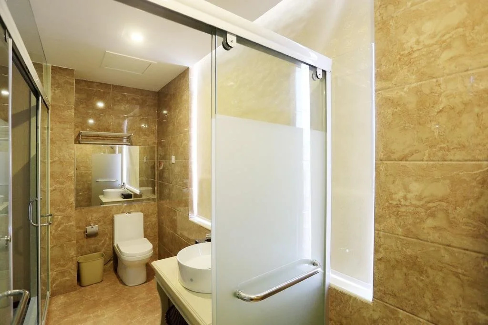 Dongfang International Hotel