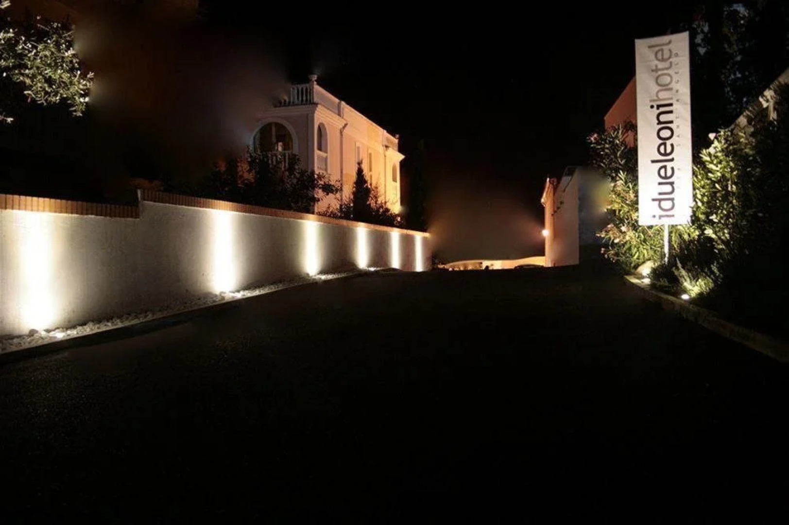 Leoni Hotel & Private Spa