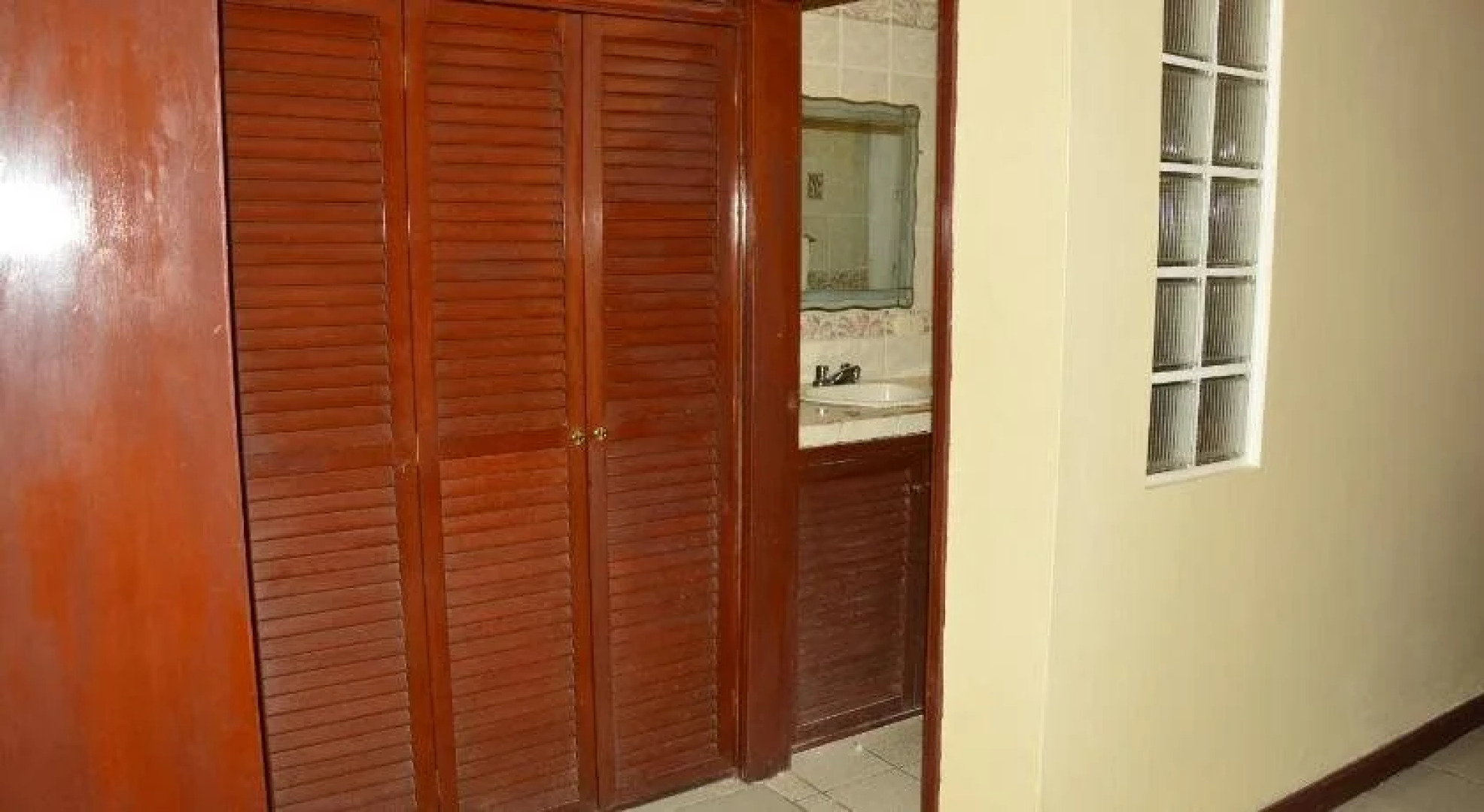 Hotel Suites Don Juan