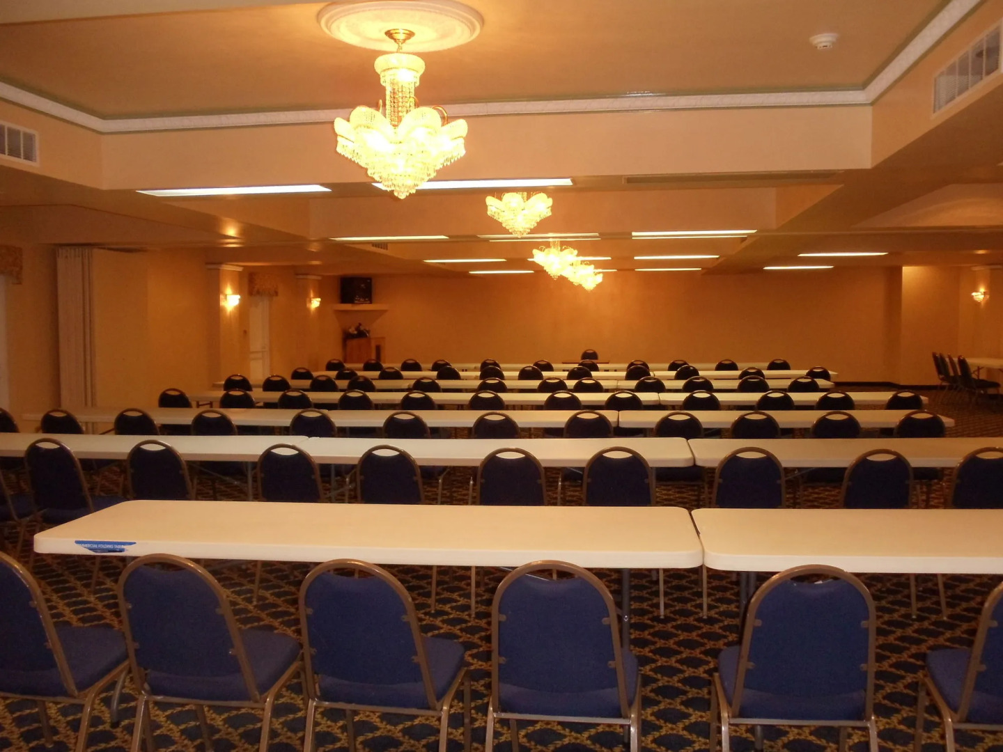 Hotel Morgantown & Conference Center