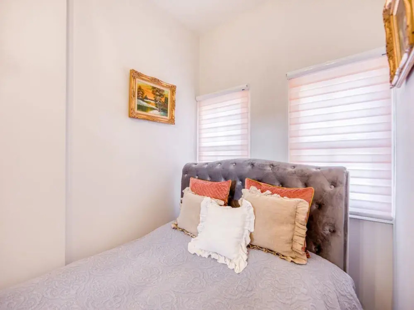 Apartment in Folkestone Near Sandgate Beach