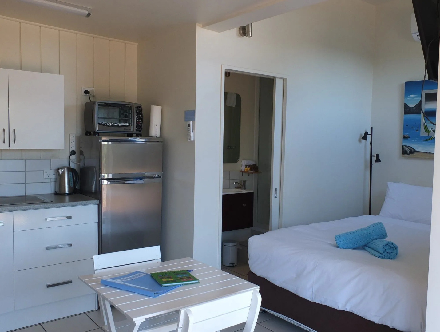Le Chalet Waiheke Apartments