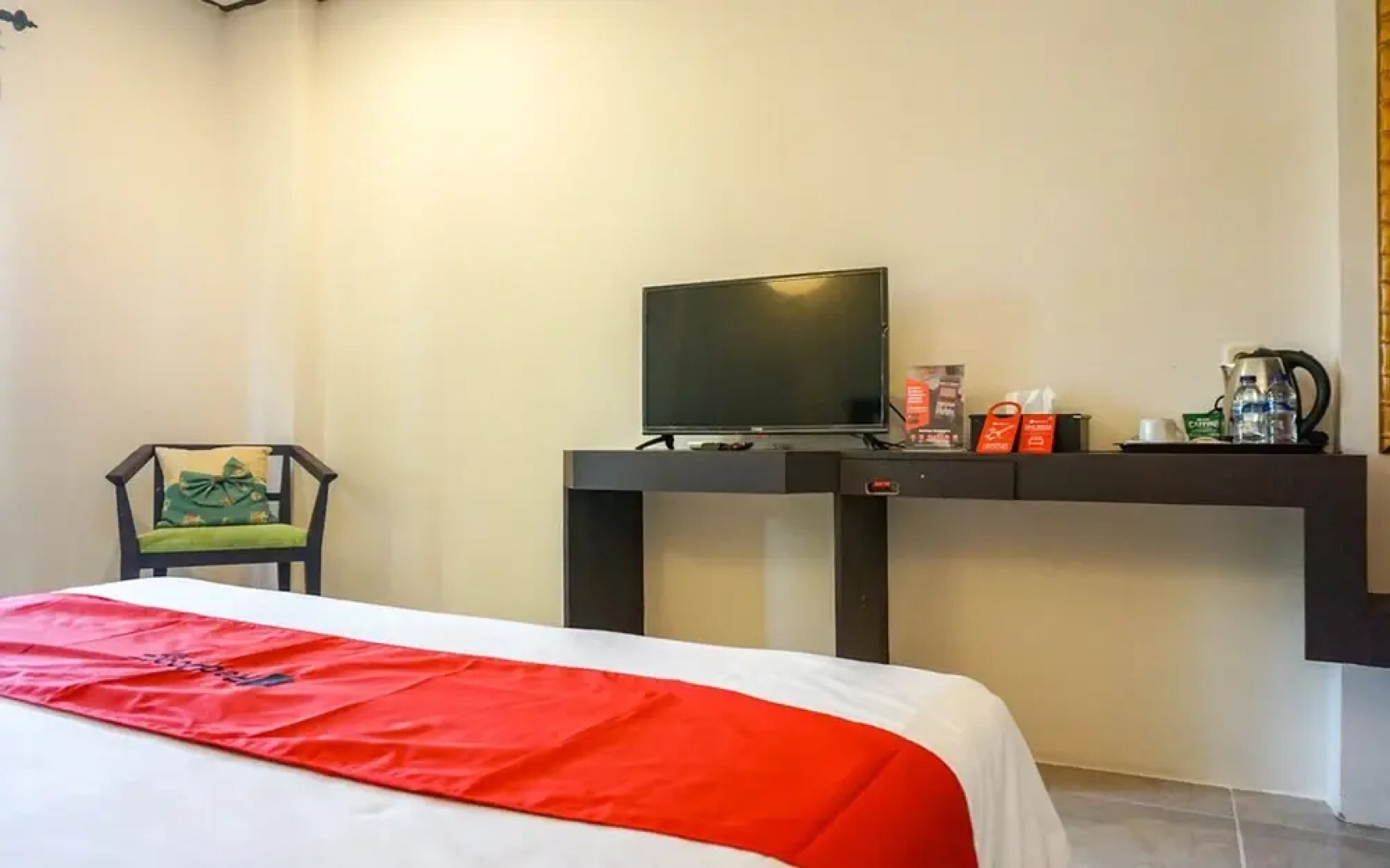 RedDoorz near Jalan Yos Sudarso Manokwari