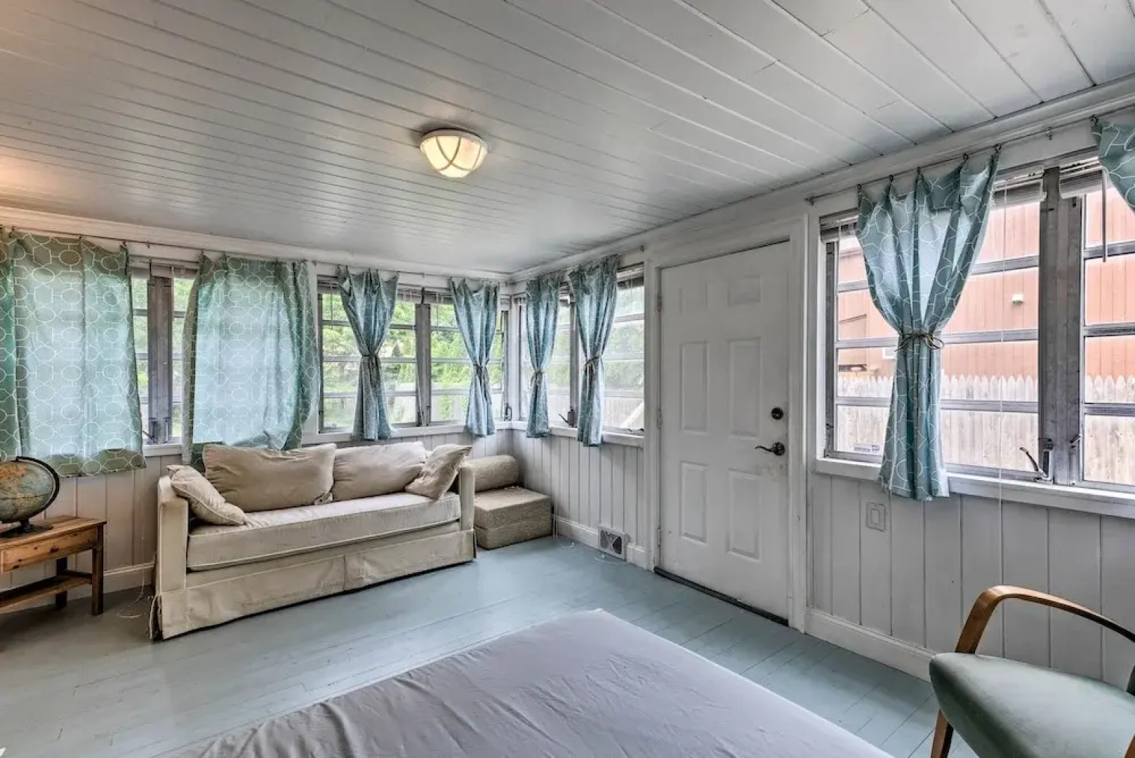 Hamptons Bay Home on Shinnecock Bay w/ Yard!