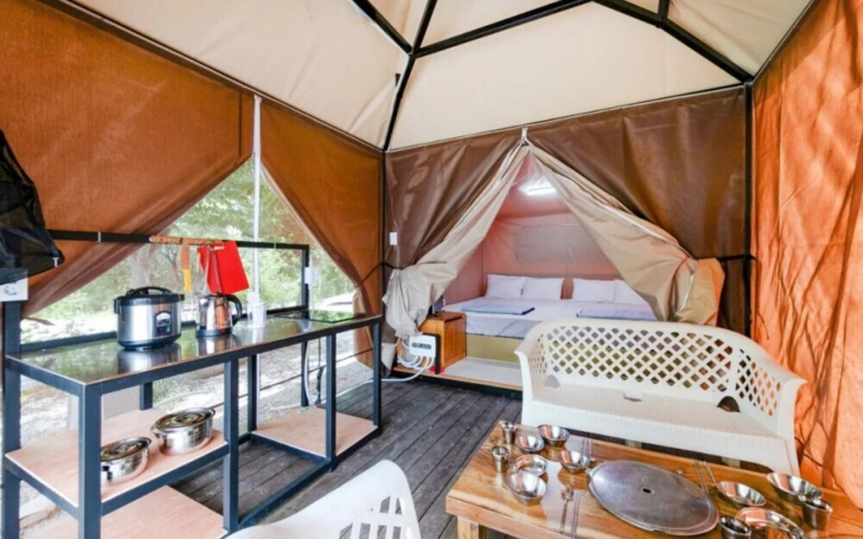 Yongin Cheoline Camping Land