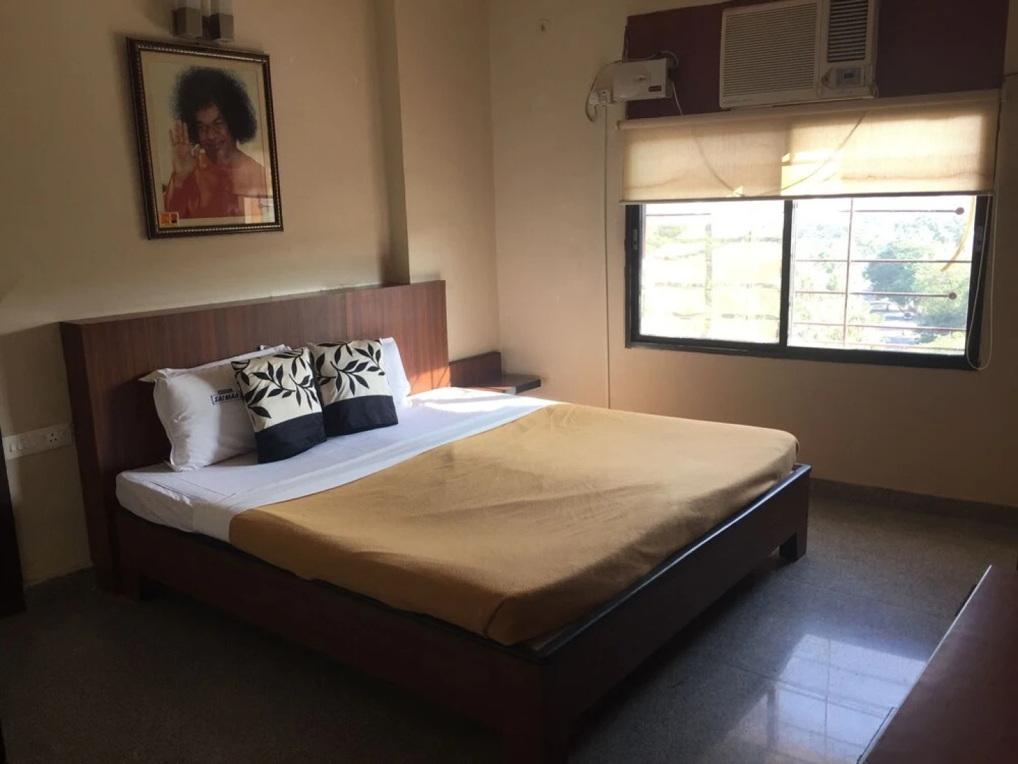 Sai Maa Hotel & Residency