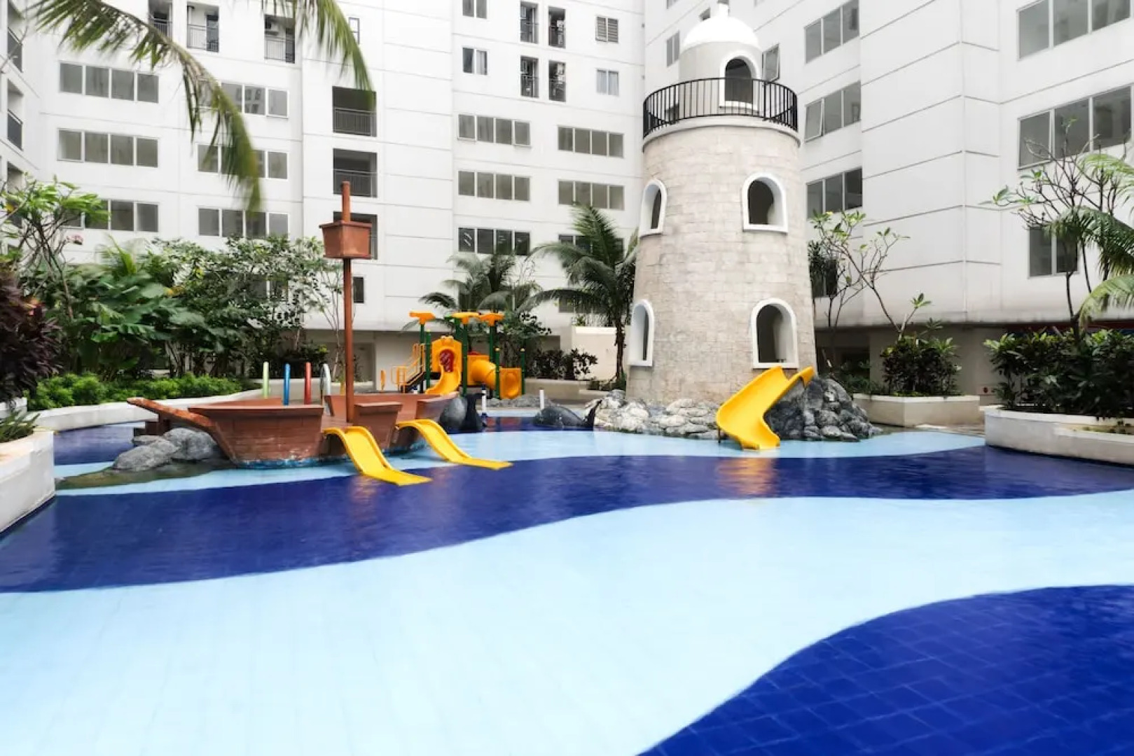 Ramrav Property Bassura City Apartment