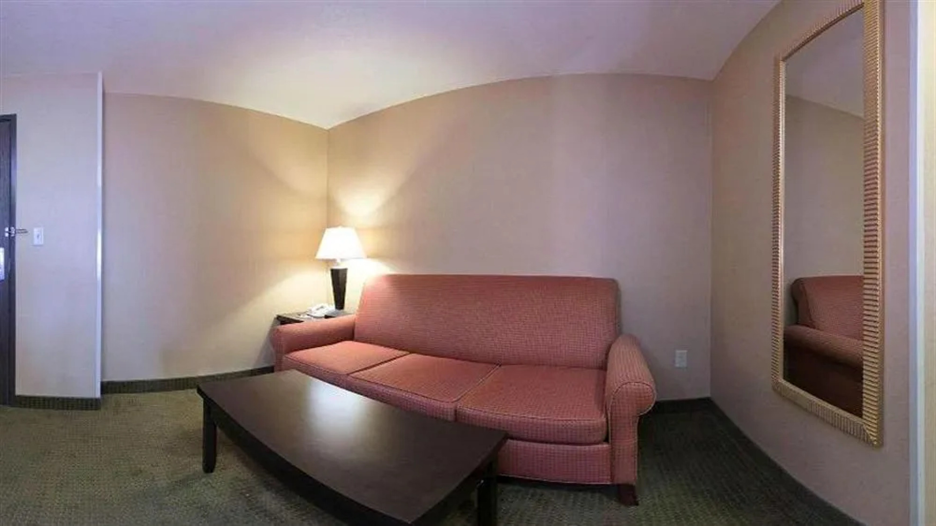 Holiday Inn Express & Suites Goodland