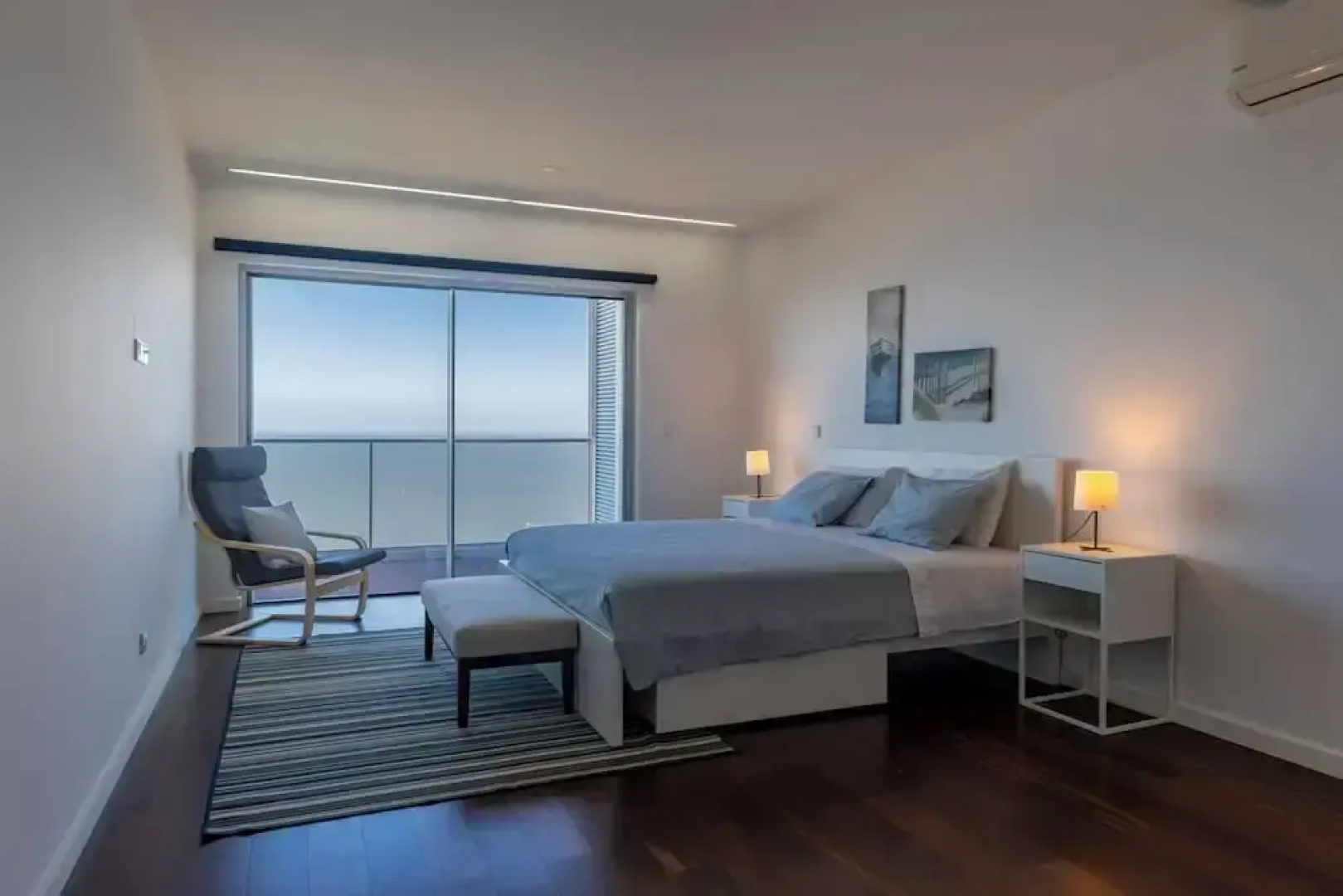 Xenon urban apartments