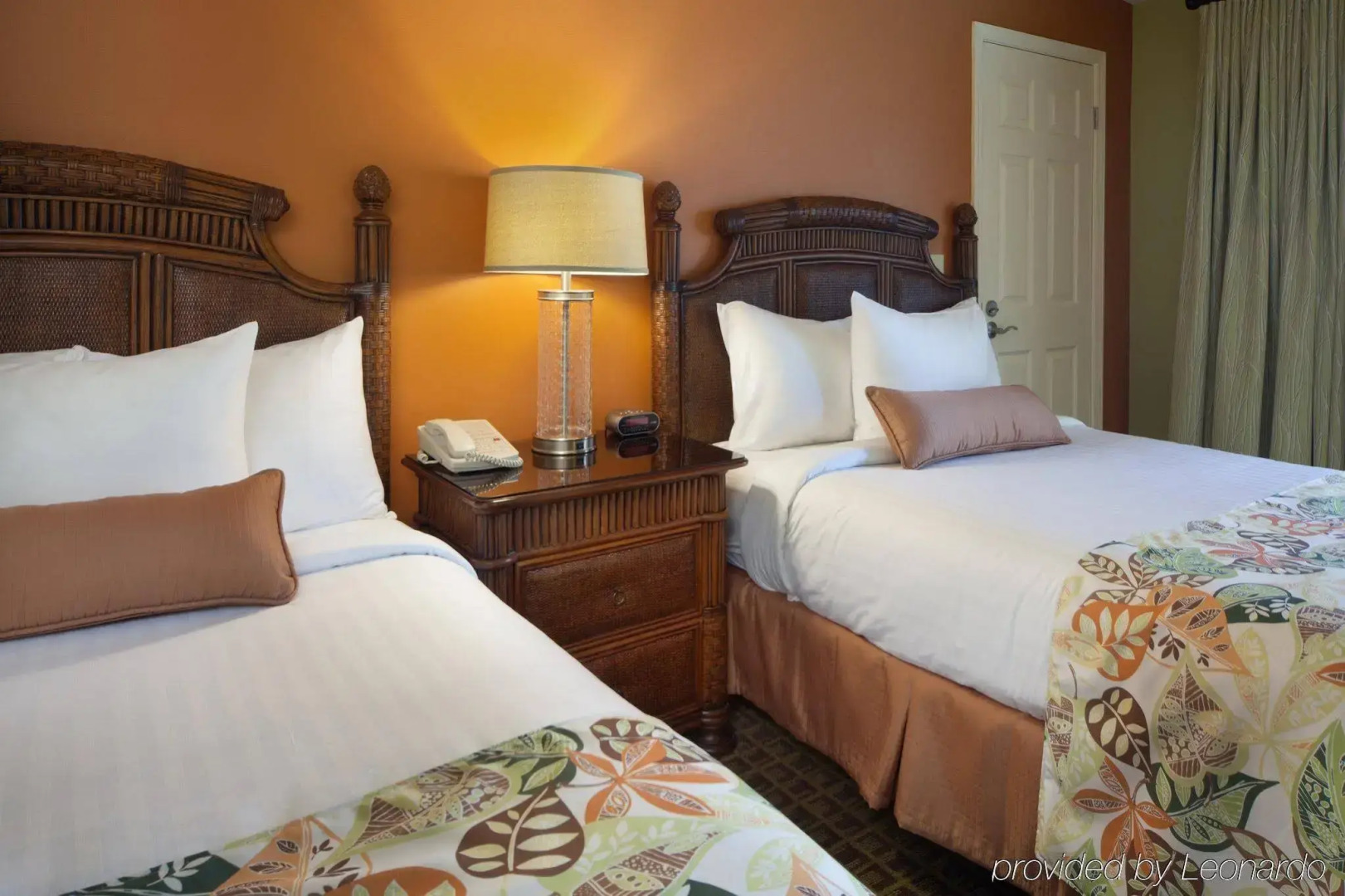 Holiday Inn Club Vacations At Bay Point Resort