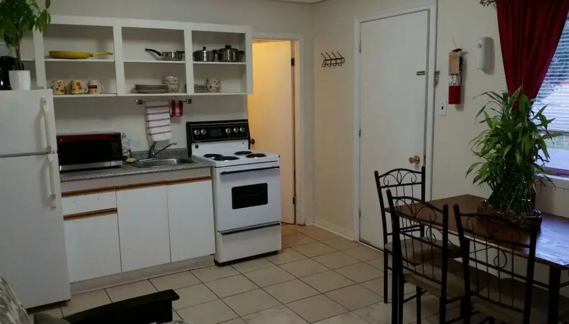 Sharodon Sands Motel