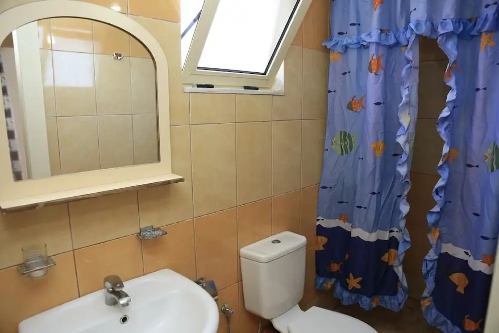 Qeparo Napolon Complex